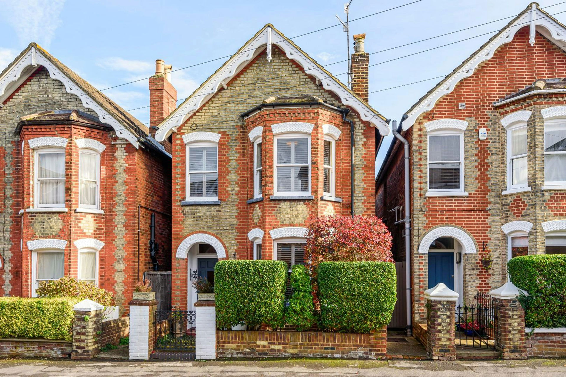 Homes in Surrey Homes in Surrey